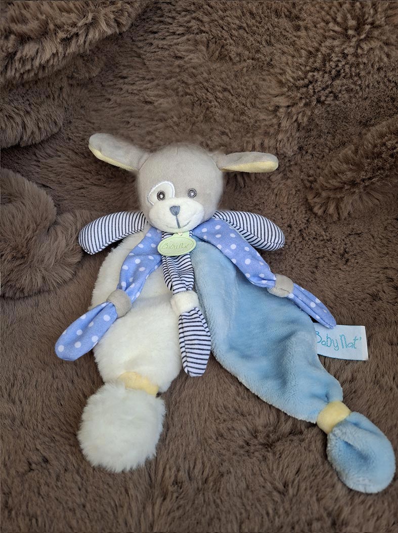 Doudou petit chien de la marque Baby Nat'